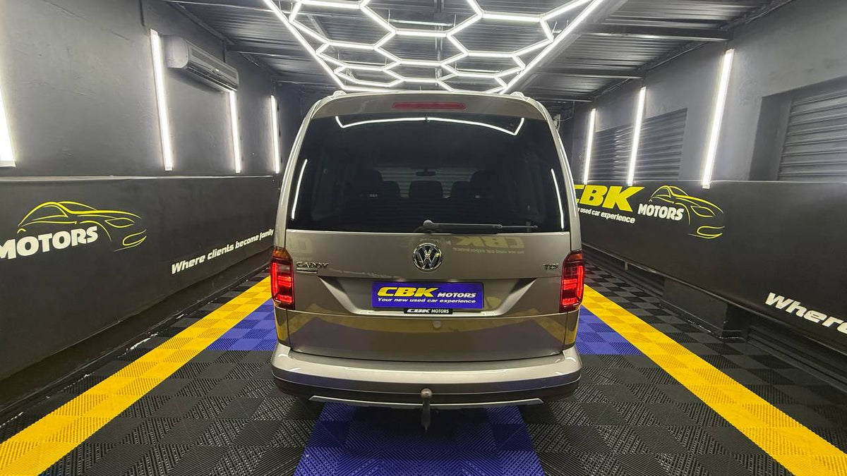 Volkswagen - Caddy - Alltrack 2.0TDI Auto
