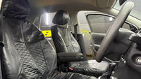 Volkswagen - Polo Vivo - Hatch 1.6 Comfortline Auto