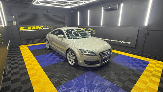 Audi - TT - 2.0T Auto