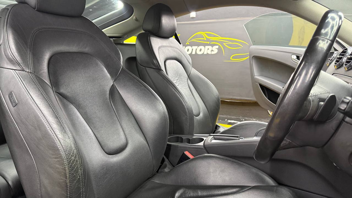 Audi - TT - 2.0T Auto