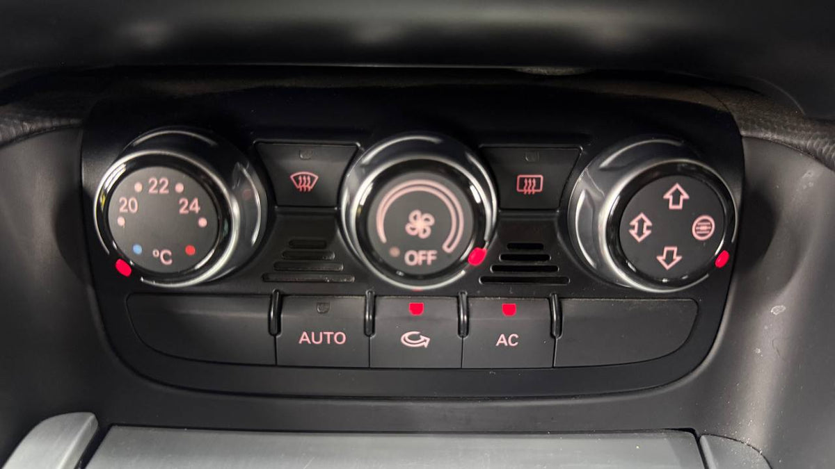 Audi - TT - 2.0T Auto